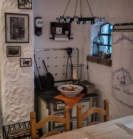 Zur Scheune Guest house Lind (Mayen-Koblenz)