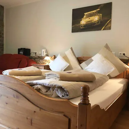 Zur Scheune Guest house 4*
