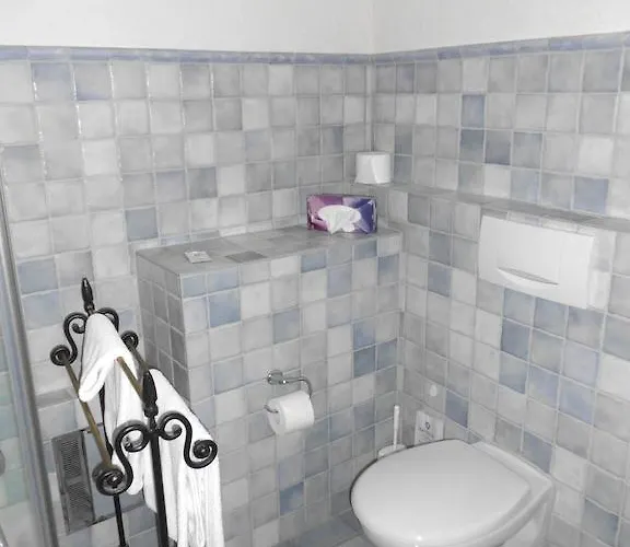 בית הארחה Zur Scheune 4*